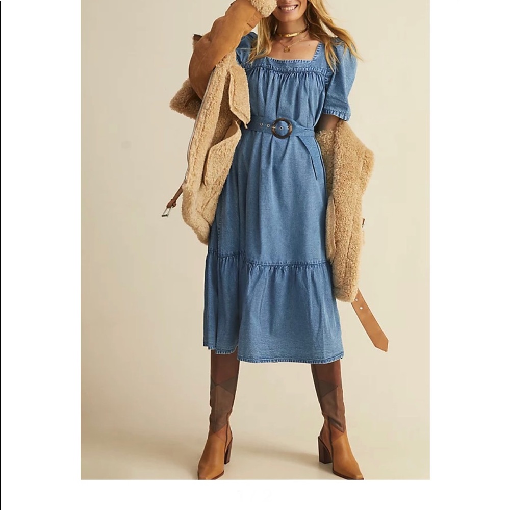 Denim midi belted dress with sleeves and pockets NWT